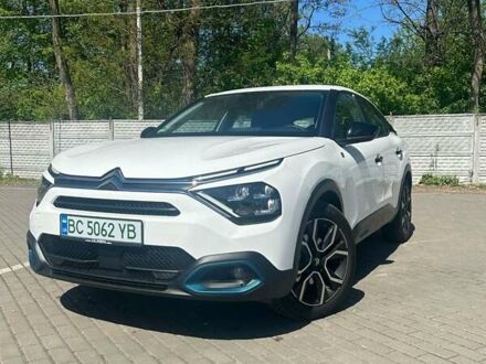 Сітроен e-C4 2023 у Львові на Automoto.ua Білий Сітроен e-C4, об'ємом двигуна 0 л та пробігом 10 тис. км за 16999 $, фото 1 на Automoto.ua