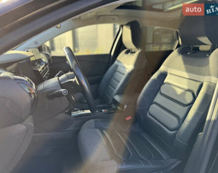 Чорний Сітроен e-C4, об'ємом двигуна 0 л та пробігом 115 тис. км за 15900 $, фото 7 на Automoto.ua