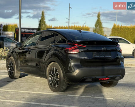 Чорний Сітроен e-C4, об'ємом двигуна 0 л та пробігом 115 тис. км за 15900 $, фото 5 на Automoto.ua