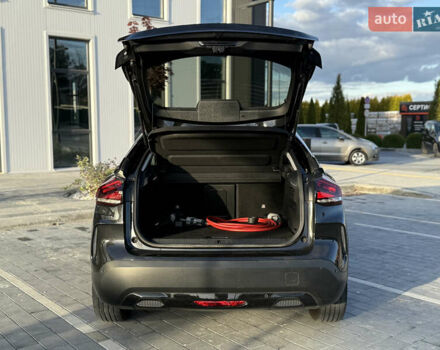 Чорний Сітроен e-C4, об'ємом двигуна 0 л та пробігом 115 тис. км за 15900 $, фото 9 на Automoto.ua