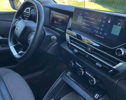 Ситроен e-C4 2021 в Умани на Automoto.ua Черный Ситроен e-C4, объемом двигателя 0 л и пробегом 32 тыс. км за 17200 $, фото 5 на Automoto.ua