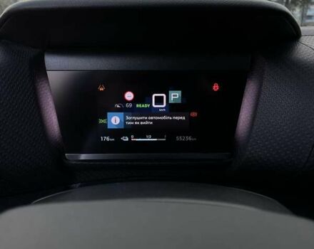 Чорний Сітроен e-C4, об'ємом двигуна 0 л та пробігом 55 тис. км за 18200 $, фото 25 на Automoto.ua