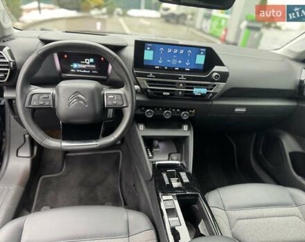 Черный Ситроен e-C4, объемом двигателя 0 л и пробегом 34 тыс. км за 16449 $, фото 10 на Automoto.ua