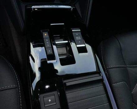 Чорний Сітроен e-C4, об'ємом двигуна 0 л та пробігом 55 тис. км за 18200 $, фото 27 на Automoto.ua