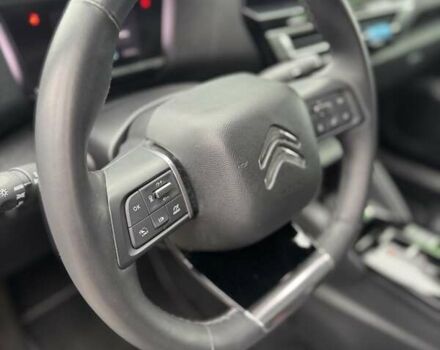 Черный Ситроен e-C4, объемом двигателя 0 л и пробегом 34 тыс. км за 16449 $, фото 11 на Automoto.ua