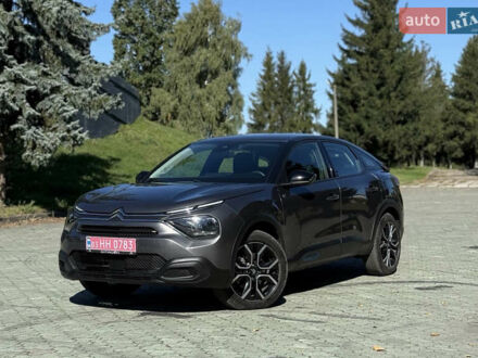 Ситроен e-C4, объемом двигателя 0 л и пробегом 18 тыс. км за 15999 $, фото 1 на Automoto.ua
