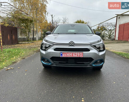 Серый Ситроен e-C4, объемом двигателя 0 л и пробегом 67 тыс. км за 16800 $, фото 1 на Automoto.ua