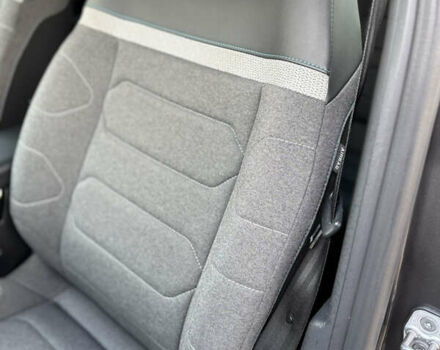 Серый Ситроен e-C4, объемом двигателя 0 л и пробегом 66 тыс. км за 15599 $, фото 86 на Automoto.ua