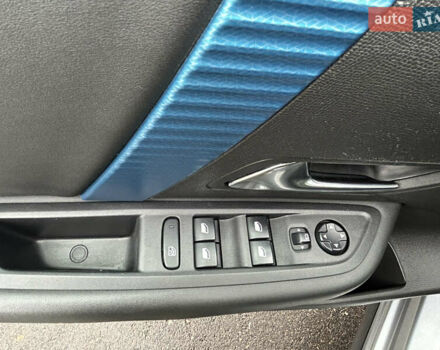 Серый Ситроен e-C4, объемом двигателя 0 л и пробегом 67 тыс. км за 16800 $, фото 9 на Automoto.ua