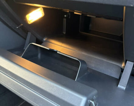 Серый Ситроен e-C4, объемом двигателя 0 л и пробегом 66 тыс. км за 15599 $, фото 101 на Automoto.ua