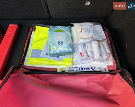 Серый Ситроен e-C4, объемом двигателя 0 л и пробегом 66 тыс. км за 15599 $, фото 107 на Automoto.ua