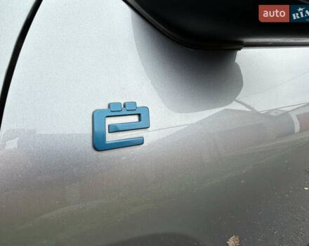 Серый Ситроен e-C4, объемом двигателя 0 л и пробегом 67 тыс. км за 16800 $, фото 36 на Automoto.ua