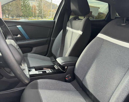 Серый Ситроен e-C4, объемом двигателя 0 л и пробегом 67 тыс. км за 14800 $, фото 11 на Automoto.ua