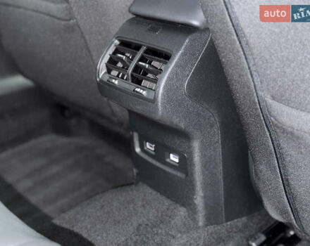 Серый Ситроен e-C4, объемом двигателя 0 л и пробегом 90 тыс. км за 16400 $, фото 30 на Automoto.ua