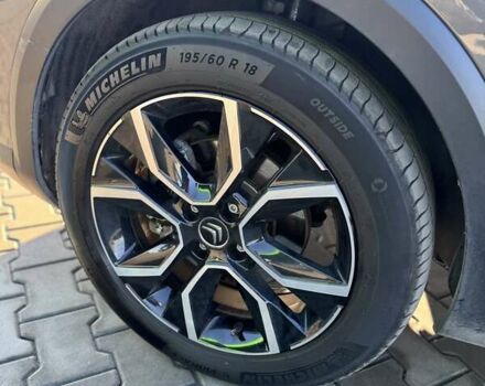 Сірий Сітроен e-C4, об'ємом двигуна 0 л та пробігом 33 тис. км за 16399 $, фото 6 на Automoto.ua