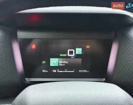 Серый Ситроен e-C4, объемом двигателя 0 л и пробегом 90 тыс. км за 16400 $, фото 33 на Automoto.ua