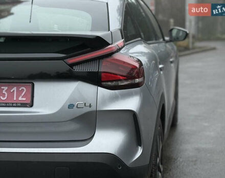 Серый Ситроен e-C4, объемом двигателя 0 л и пробегом 90 тыс. км за 16400 $, фото 14 на Automoto.ua