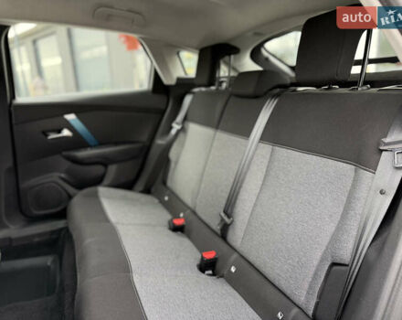 Серый Ситроен e-C4, объемом двигателя 0 л и пробегом 56 тыс. км за 16500 $, фото 5 на Automoto.ua