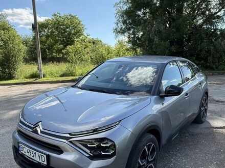 Серый Ситроен e-C4, объемом двигателя 0 л и пробегом 95 тыс. км за 15900 $, фото 1 на Automoto.ua