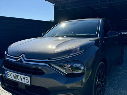 Сітроен e-C4 2022 у Вараш (Кузнецовськ) на Automoto.ua Сірий Сітроен e-C4, об'ємом двигуна 0 л та пробігом 20 тис. км за 21100 $, фото 1 на Automoto.ua