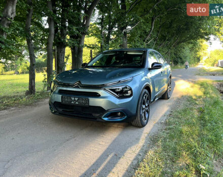 Синий Ситроен e-C4, объемом двигателя 0 л и пробегом 29 тыс. км за 16500 $, фото 2 на Automoto.ua