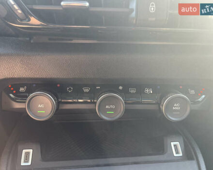 Синій Сітроен e-C4, об'ємом двигуна 0 л та пробігом 22 тис. км за 19300 $, фото 27 на Automoto.ua