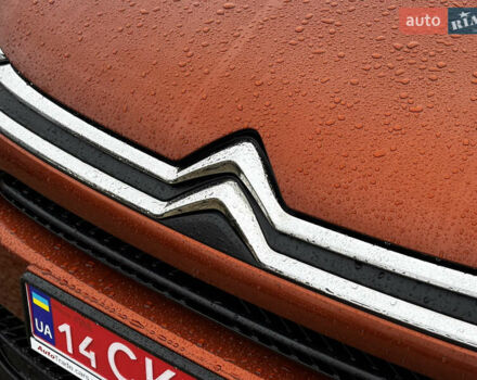 Помаранчевий Сітроен e-C4, об'ємом двигуна 0 л та пробігом 127 тис. км за 16400 $, фото 13 на Automoto.ua