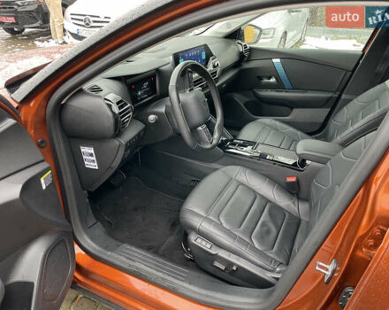 Помаранчевий Сітроен e-C4, об'ємом двигуна 0 л та пробігом 106 тис. км за 16000 $, фото 4 на Automoto.ua