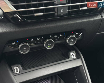 Помаранчевий Сітроен e-C4, об'ємом двигуна 0 л та пробігом 127 тис. км за 16400 $, фото 43 на Automoto.ua