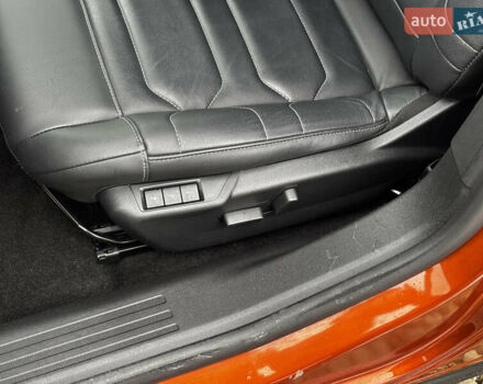 Помаранчевий Сітроен e-C4, об'ємом двигуна 0 л та пробігом 127 тис. км за 16400 $, фото 33 на Automoto.ua