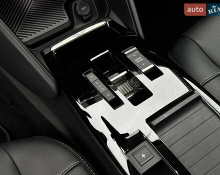 Помаранчевий Сітроен e-C4, об'ємом двигуна 0 л та пробігом 127 тис. км за 16400 $, фото 38 на Automoto.ua