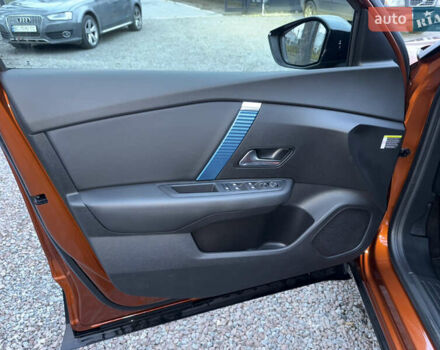 Помаранчевий Сітроен e-C4, об'ємом двигуна 0 л та пробігом 12 тис. км за 17700 $, фото 30 на Automoto.ua