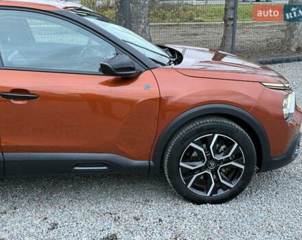 Помаранчевий Сітроен e-C4, об'ємом двигуна 0 л та пробігом 12 тис. км за 17700 $, фото 24 на Automoto.ua