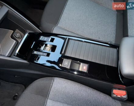 Помаранчевий Сітроен e-C4, об'ємом двигуна 0 л та пробігом 12 тис. км за 17700 $, фото 39 на Automoto.ua