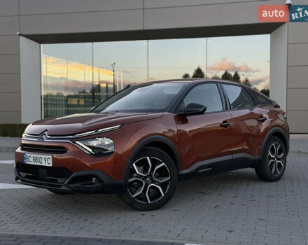 Оранжевый Ситроен e-C4, объемом двигателя 0 л и пробегом 12 тыс. км за 17800 $, фото 5 на Automoto.ua