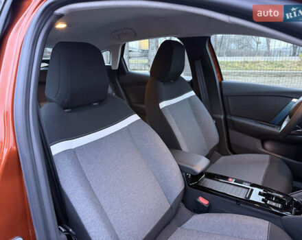 Помаранчевий Сітроен e-C4, об'ємом двигуна 0 л та пробігом 12 тис. км за 17700 $, фото 56 на Automoto.ua