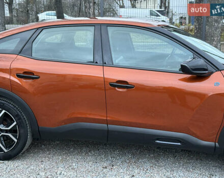 Помаранчевий Сітроен e-C4, об'ємом двигуна 0 л та пробігом 12 тис. км за 17700 $, фото 23 на Automoto.ua