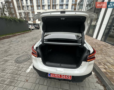 Белый Ситроен E-C4 X, объемом двигателя 0 л и пробегом 19 тыс. км за 22200 $, фото 13 на Automoto.ua