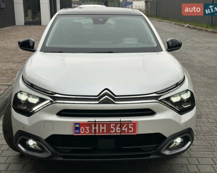 Белый Ситроен E-C4 X, объемом двигателя 0 л и пробегом 19 тыс. км за 22200 $, фото 5 на Automoto.ua