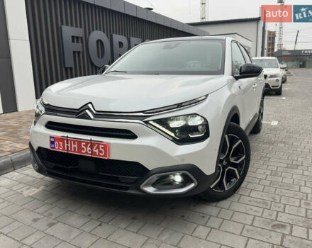 Белый Ситроен E-C4 X, объемом двигателя 0 л и пробегом 19 тыс. км за 22200 $, фото 4 на Automoto.ua