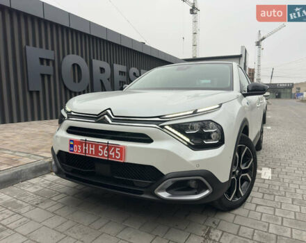 Белый Ситроен E-C4 X, объемом двигателя 0 л и пробегом 19 тыс. км за 22200 $, фото 3 на Automoto.ua