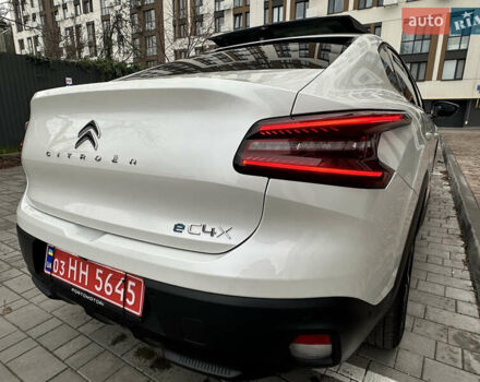 Белый Ситроен E-C4 X, объемом двигателя 0 л и пробегом 19 тыс. км за 22200 $, фото 10 на Automoto.ua