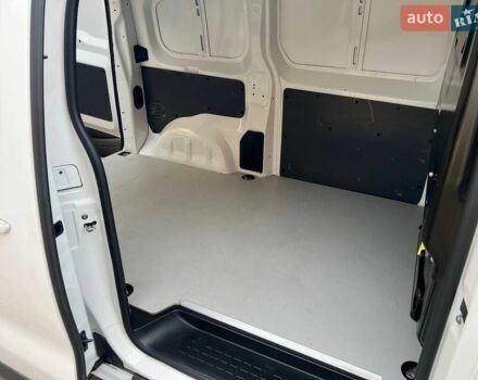Белый Ситроен e-Jumpy, объемом двигателя 0 л и пробегом 50 тыс. км за 28500 $, фото 28 на Automoto.ua