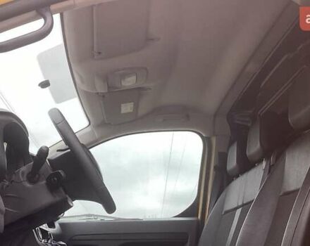 Желтый Ситроен e-Jumpy, объемом двигателя 0 л и пробегом 35 тыс. км за 14800 $, фото 8 на Automoto.ua