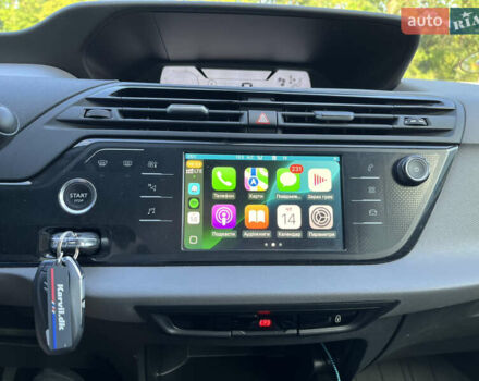 Белый Ситроен Grand C4 SpaceToure, объемом двигателя 0 л и пробегом 166 тыс. км за 13200 $, фото 20 на Automoto.ua