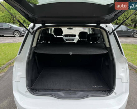 Ситроен Grand C4 SpaceToure 2019 в Ровно на Automoto.ua Белый Ситроен Grand C4 SpaceToure, объемом двигателя 1.5 л и пробегом 222 тыс. км за 16300 $, фото 21 на Automoto.ua