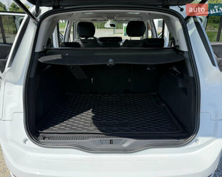 Ситроен Grand C4 SpaceToure 2019 в Дубно на Automoto.ua Белый Ситроен Grand C4 SpaceToure, объемом двигателя 2 л и пробегом 112 тыс. км за 18999 $, фото 38 на Automoto.ua