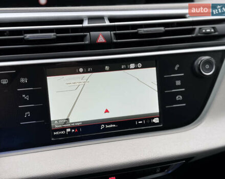 Ситроен Grand C4 SpaceToure 2019 в Ровно на Automoto.ua Белый Ситроен Grand C4 SpaceToure, объемом двигателя 1.5 л и пробегом 222 тыс. км за 16300 $, фото 24 на Automoto.ua