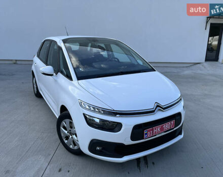 Белый Ситроен Grand C4 SpaceToure, объемом двигателя 0 л и пробегом 166 тыс. км за 13200 $, фото 1 на Automoto.ua