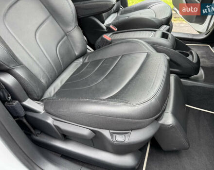 Ситроен Grand C4 SpaceToure 2019 в Ровно на Automoto.ua Белый Ситроен Grand C4 SpaceToure, объемом двигателя 1.5 л и пробегом 222 тыс. км за 16300 $, фото 15 на Automoto.ua